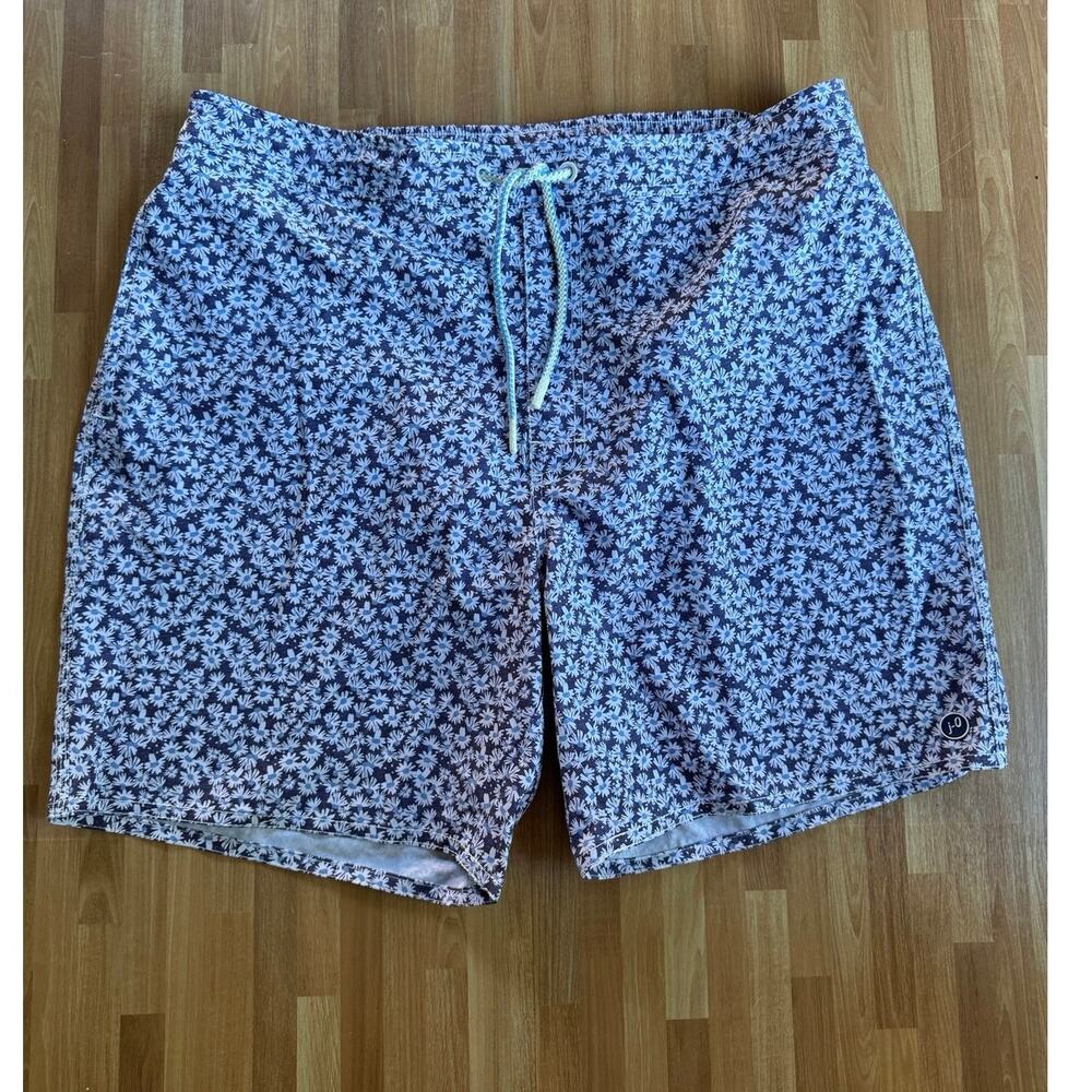 johnnie-O Men's Every Daisy Swim Trunks XL Blue Floral 7" Board Shorts